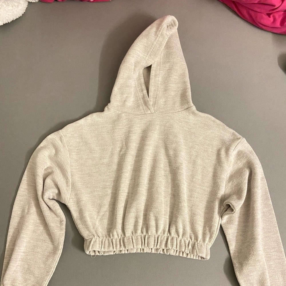 Pull&Bear Cozy Mood Cropped Hoodie